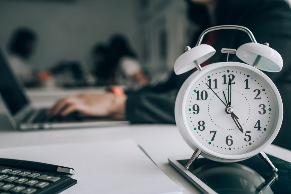 When Must Your Employer Pay Overtime? | Header Image | McOmber McOmber & Luber