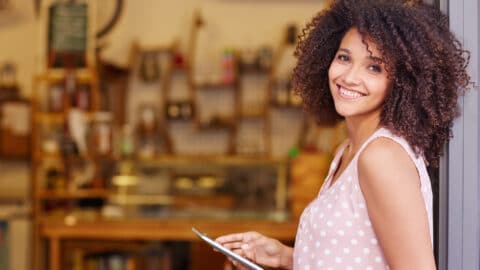 New Jersey Bans Discrimination Based on Hairstyle in Workplace, Schools, and Housing | Blog Post | McOmber McOmber & Luber