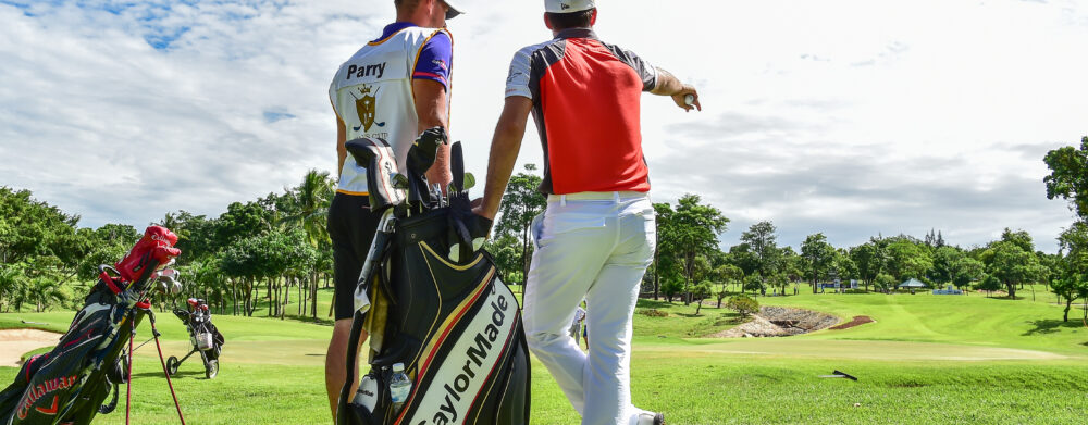 Caddies Demand Fair Pay in Lawsuit Against New Jersey Country Club | Header Image | McOmber McOmber & Luber