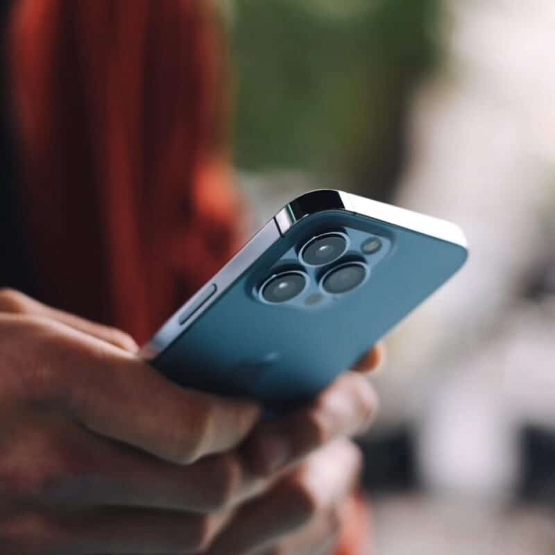 Apple’s iOS 16 Update: How Does It Affect Your Lawsuits | Blog Post | McOmber McOmber & Luber